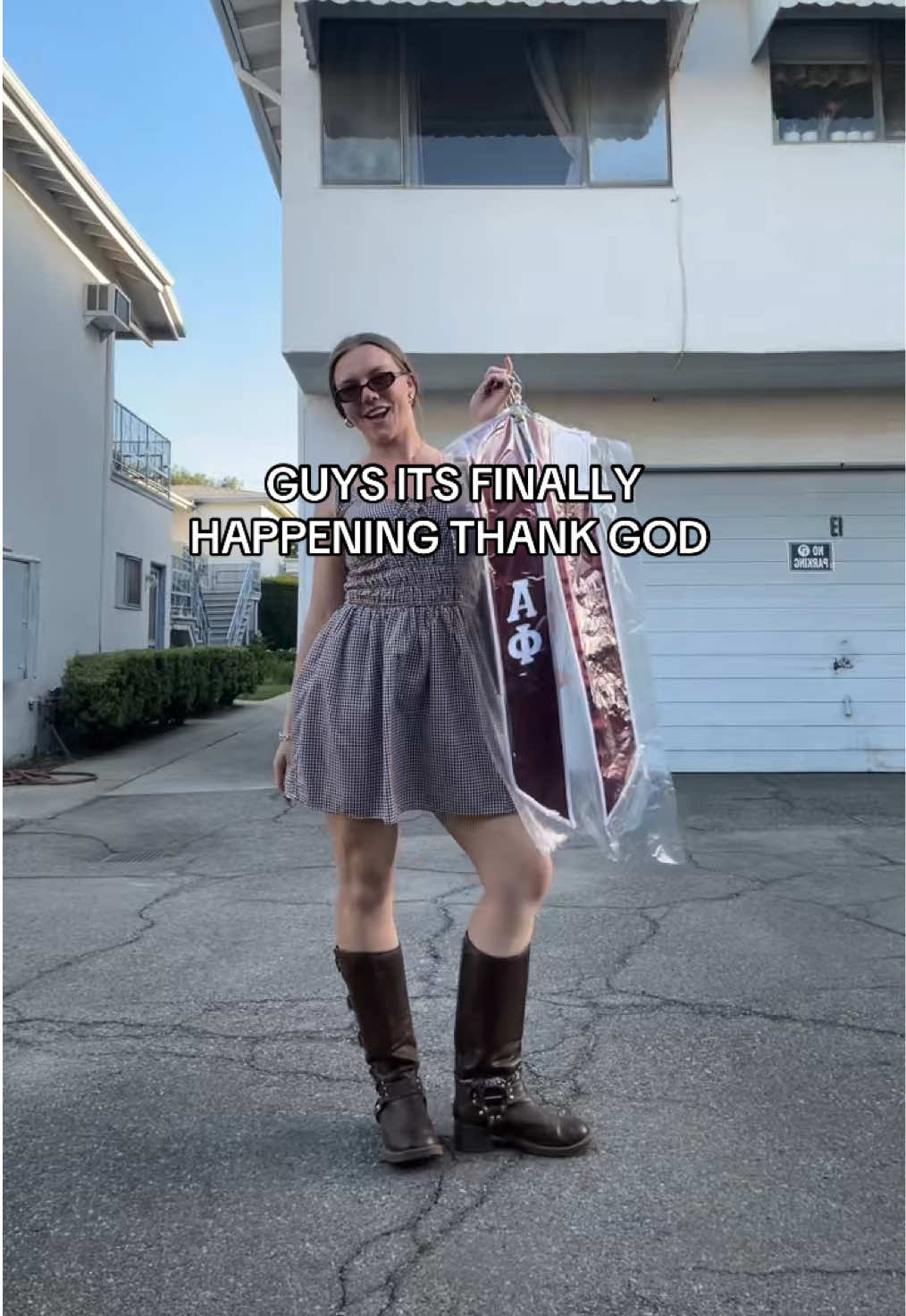 @Miss Mia