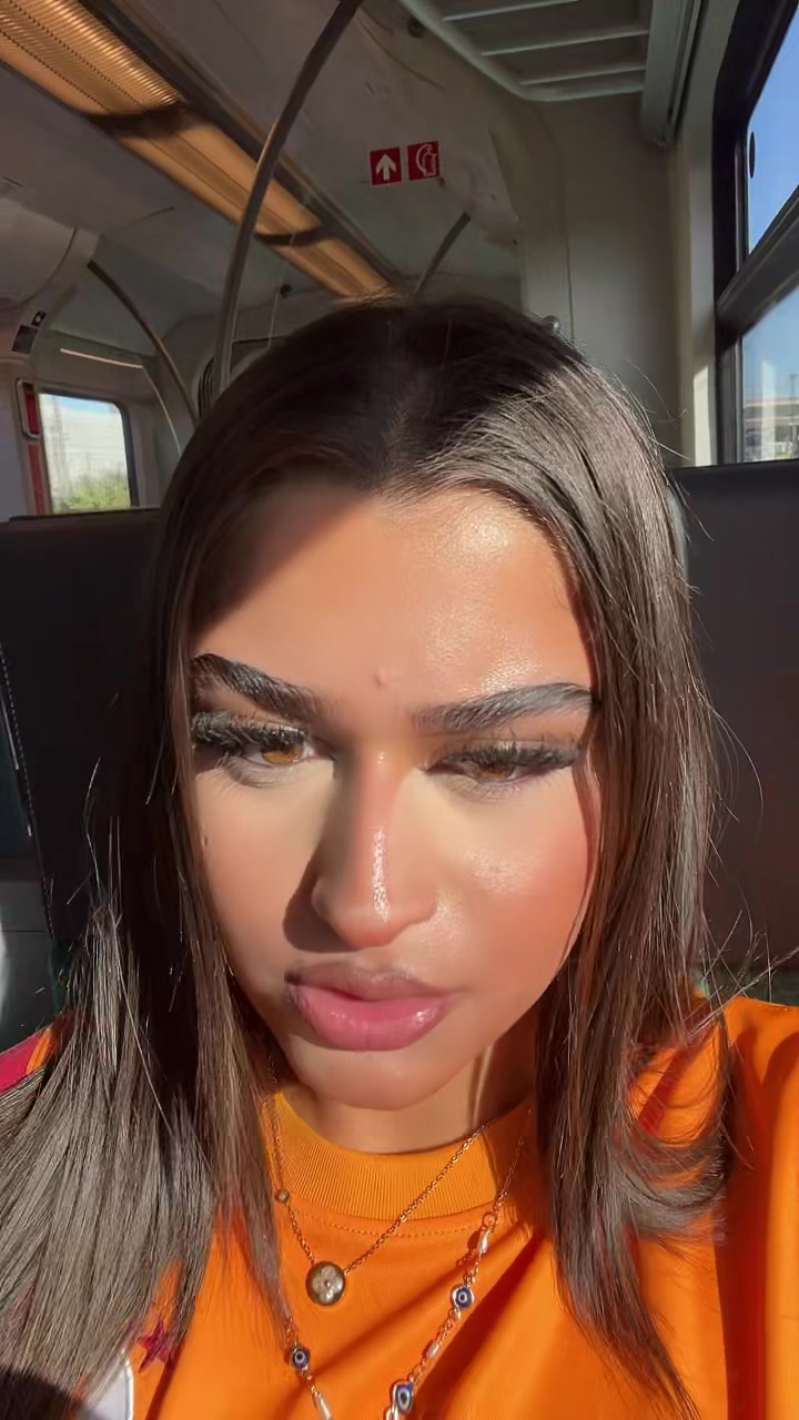 @Hasiba💋