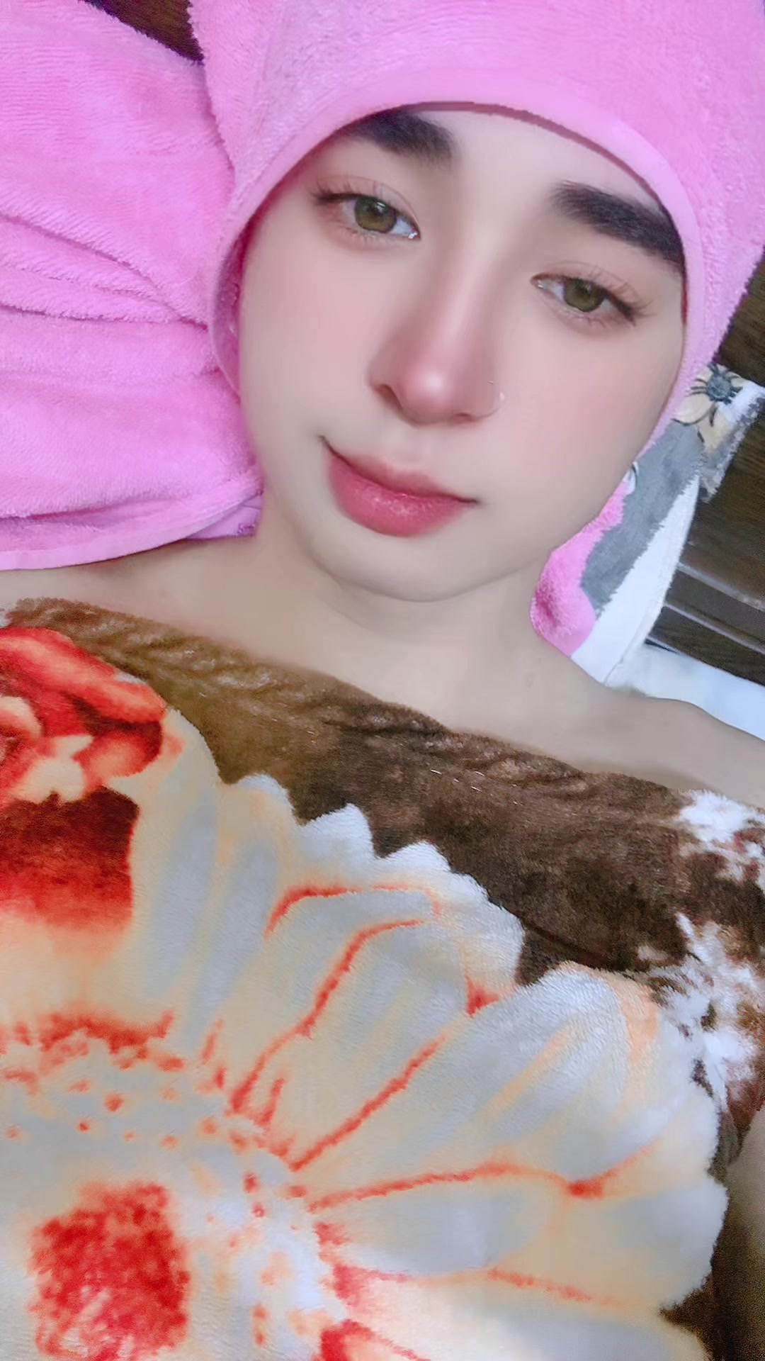 @Lishy🐣🇵🇰