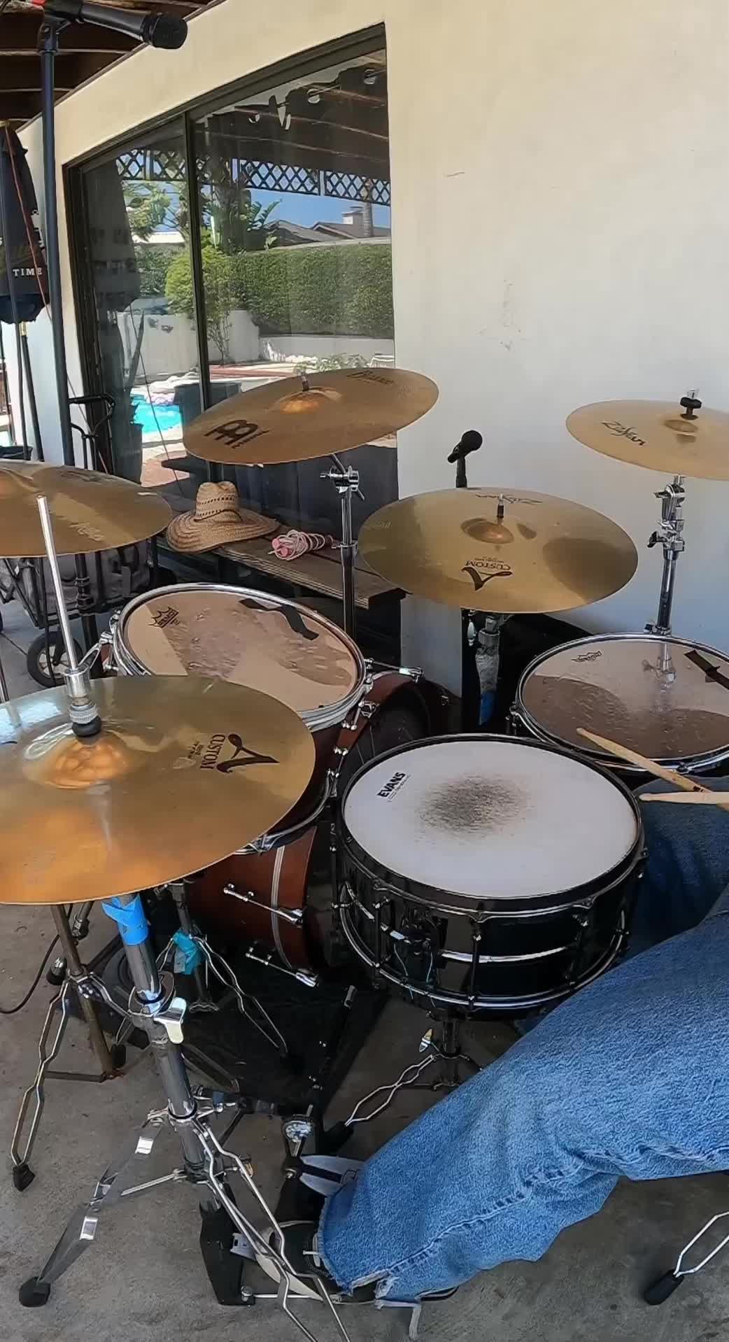 @bigbeegus