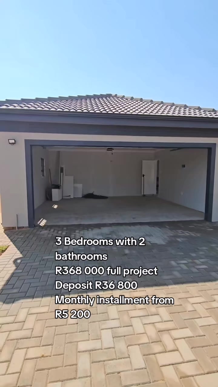 @Official_PrimeCast_Living S.A