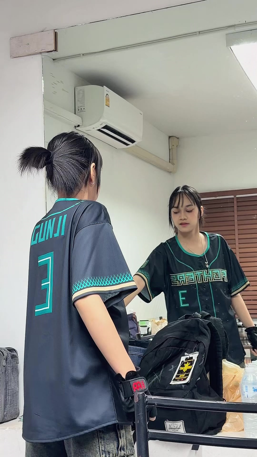 @RockyRk