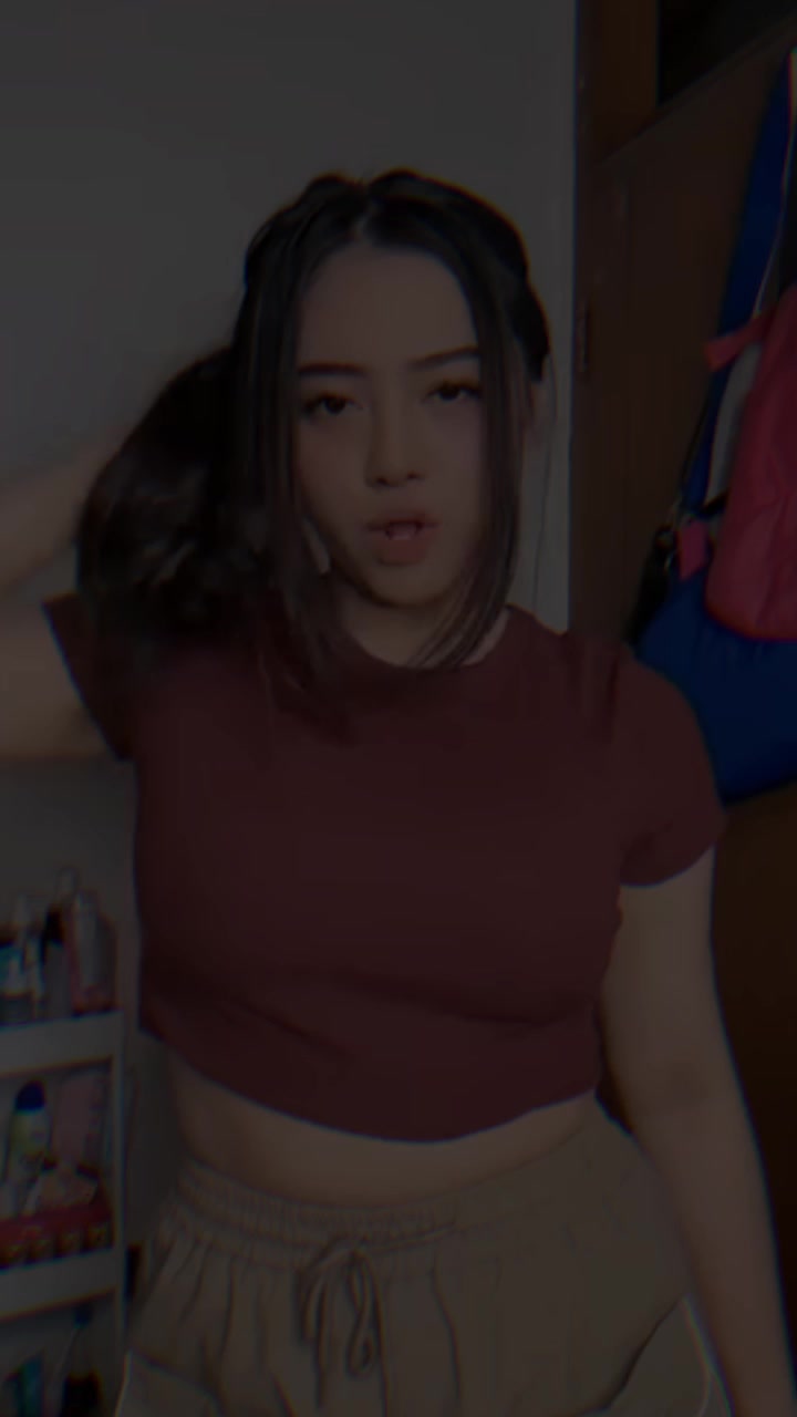 @....