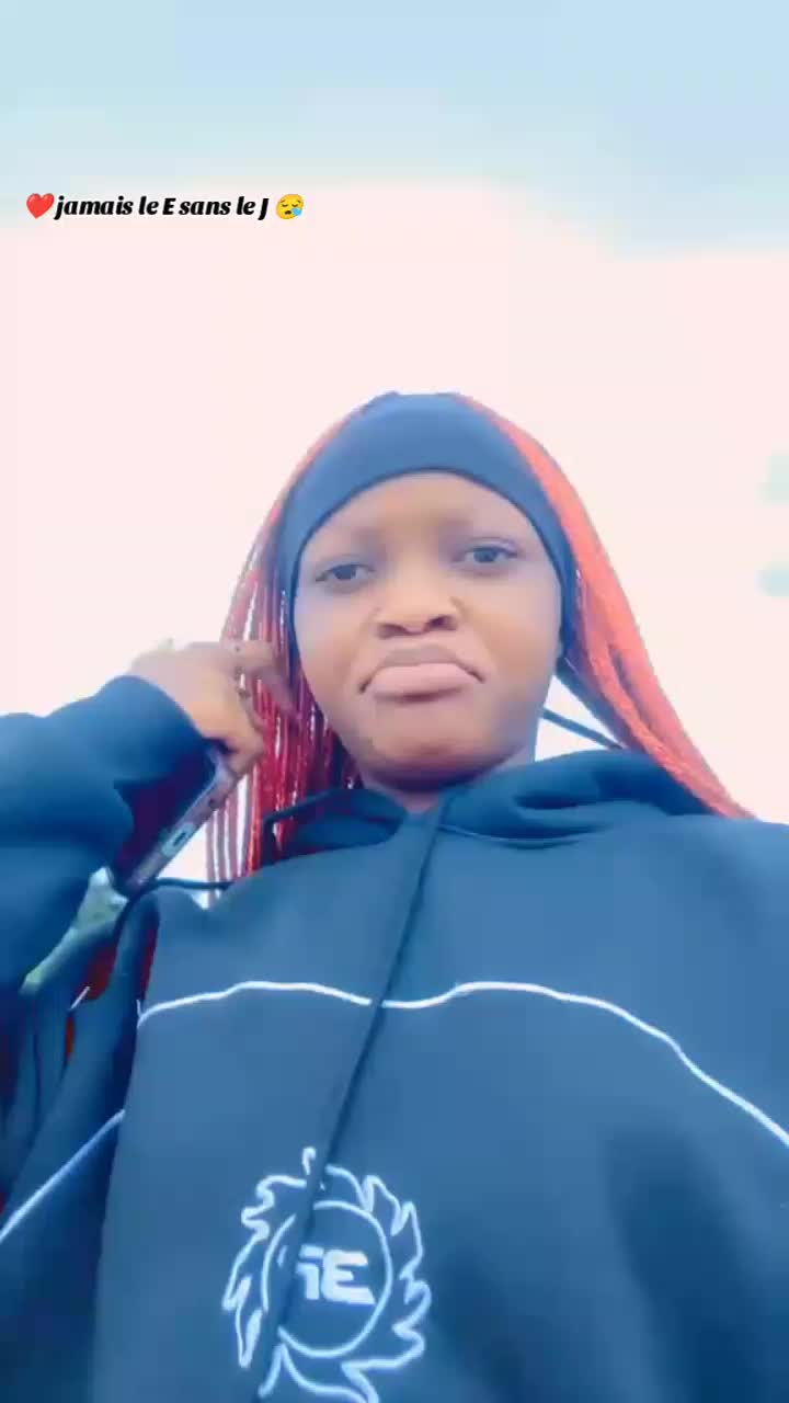 @ëlÿ star la canadienne 🍓🇨🇦
