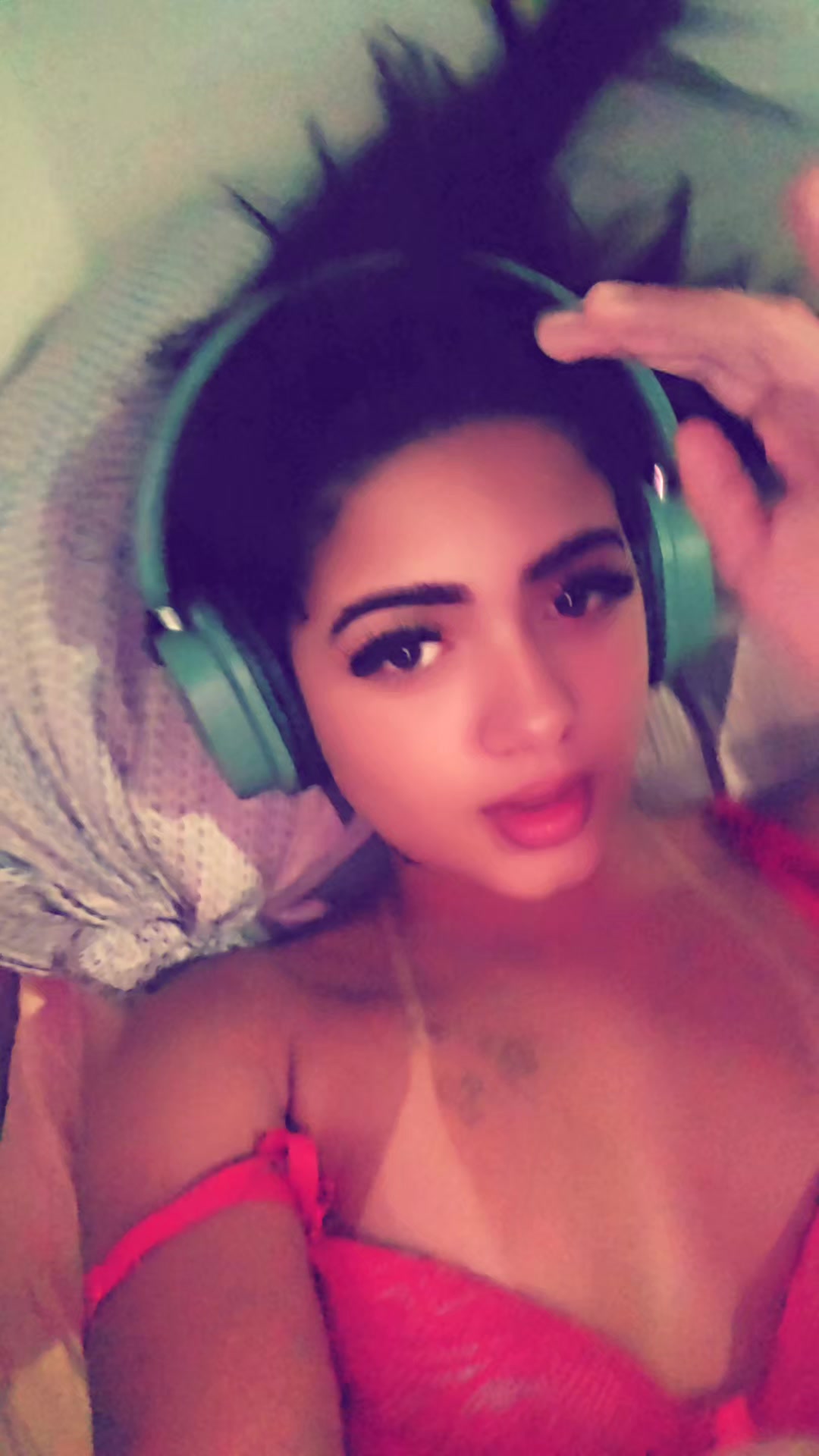 @IanaCarolina