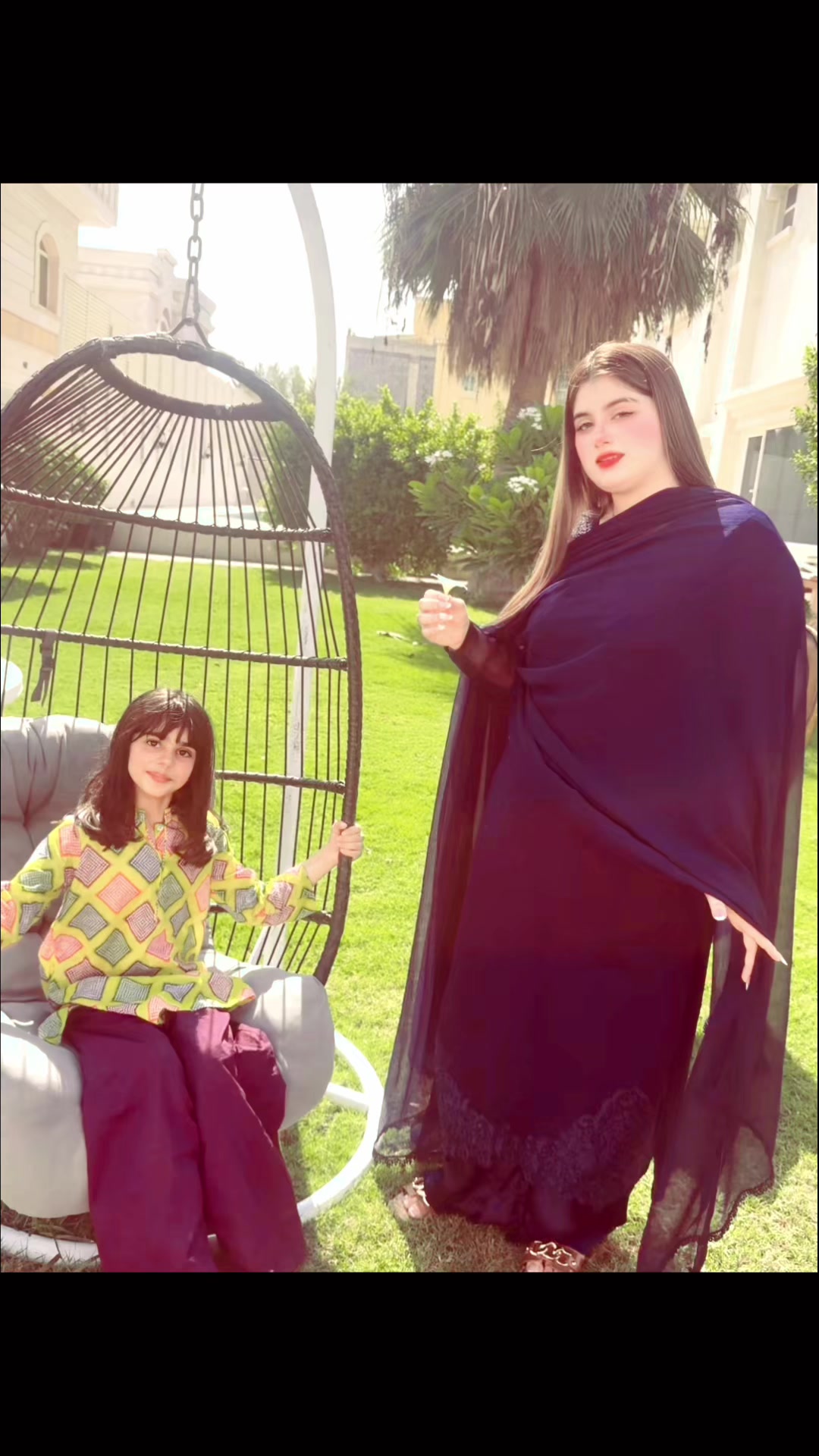 @Amna butt🌺