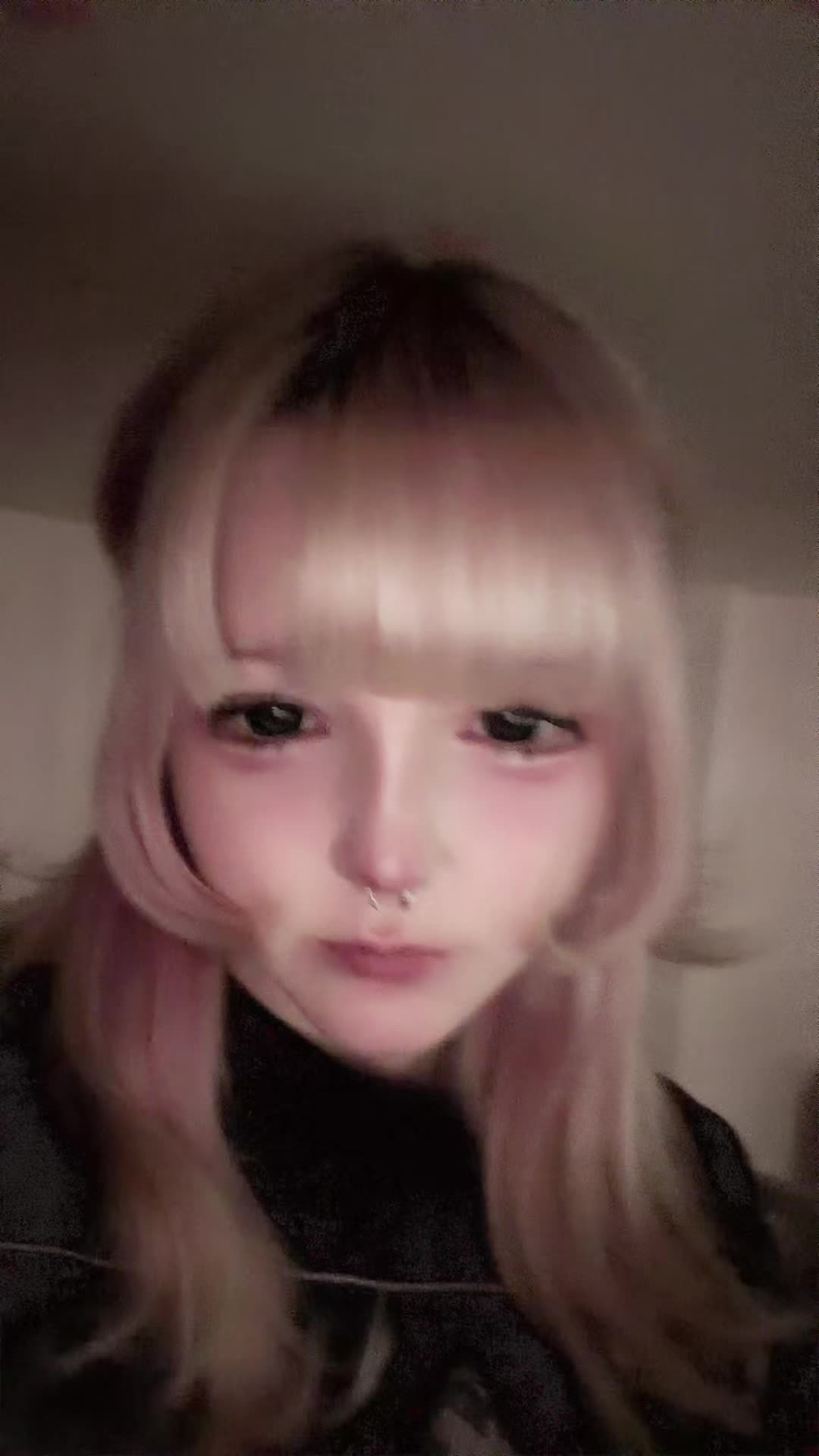 @(▀▀̮▀) Me: