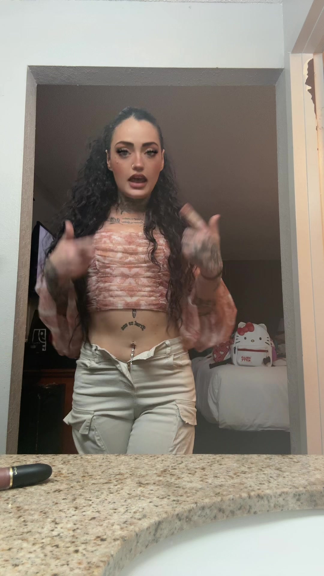 @Danielle🖤