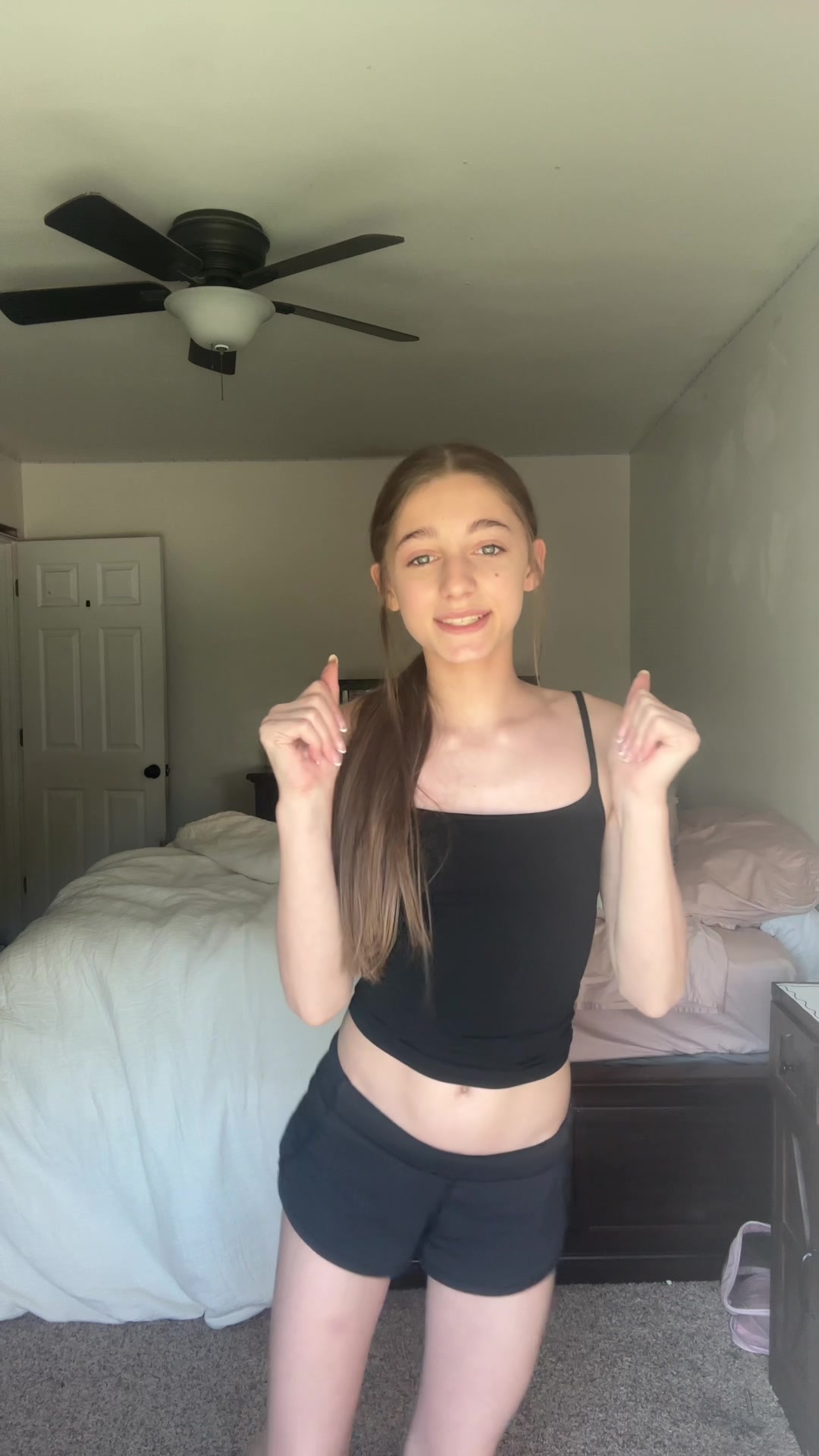 @𝓔𝓿𝓮𝓵𝔂𝓷 🌟💐