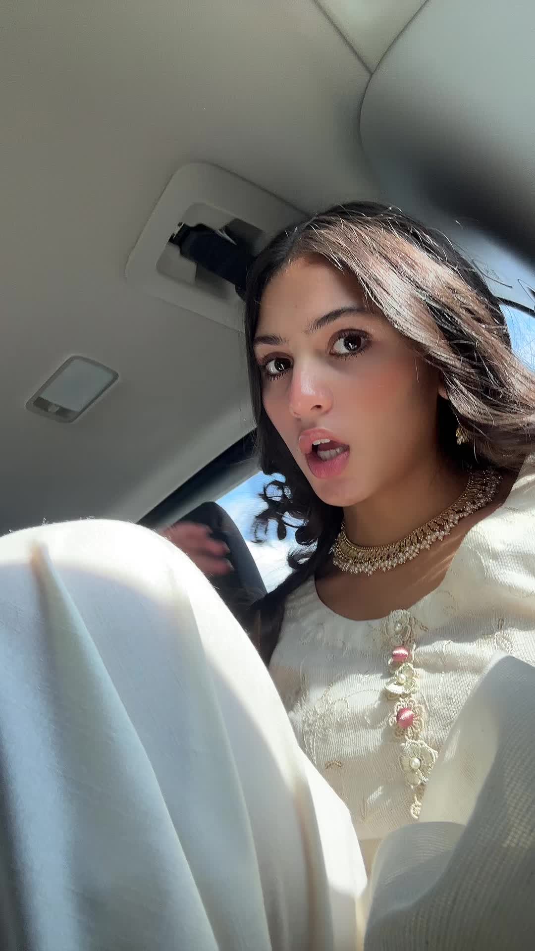 @leena