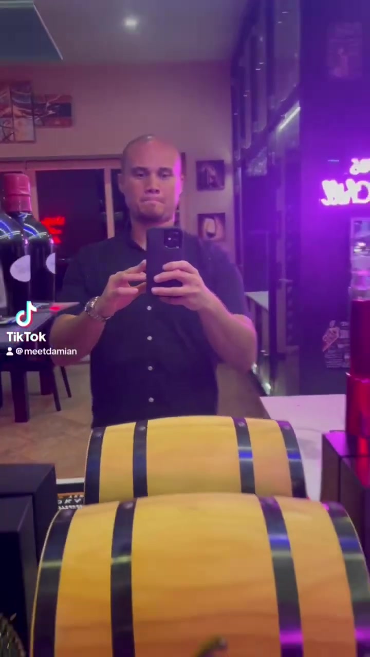 @MeetDamian