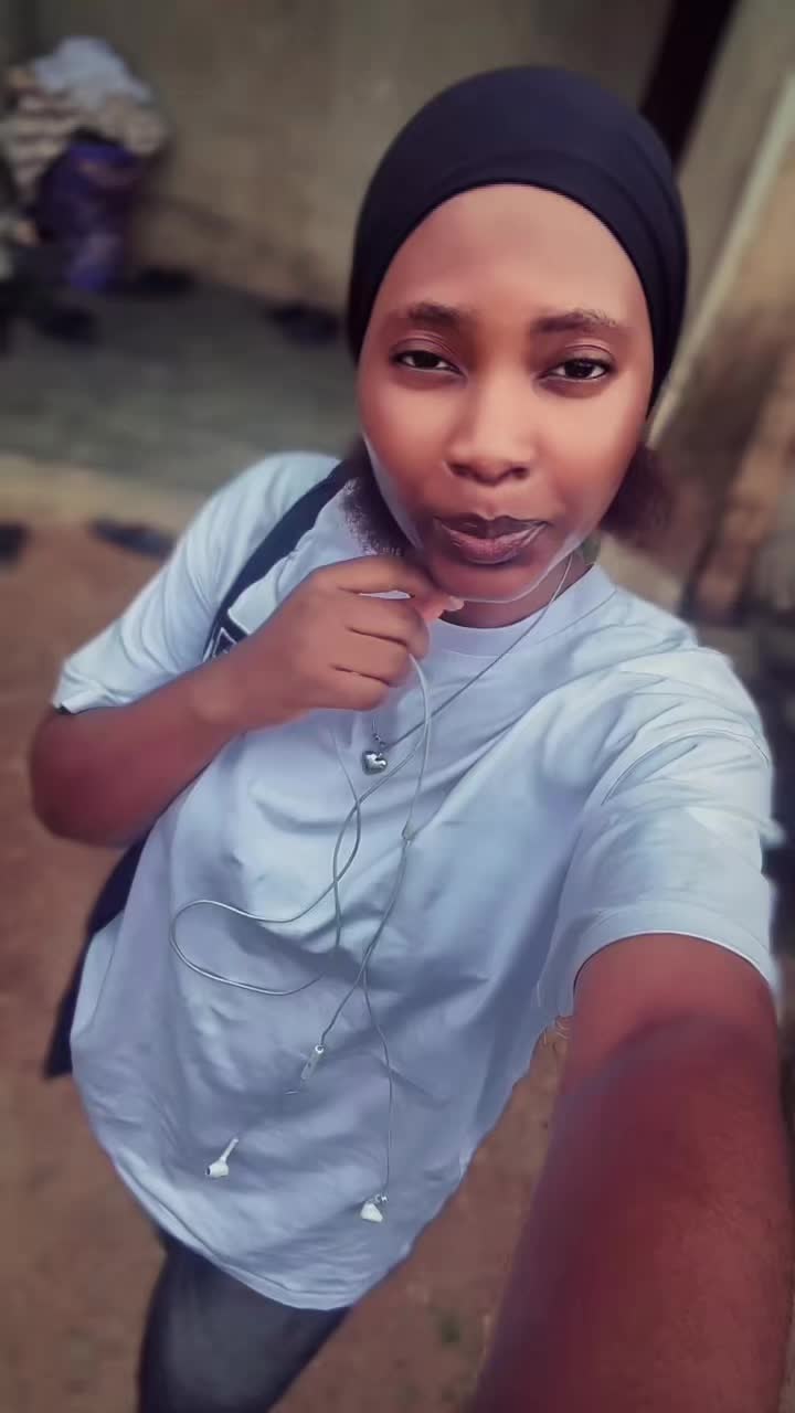 @MARIAM💙🧕