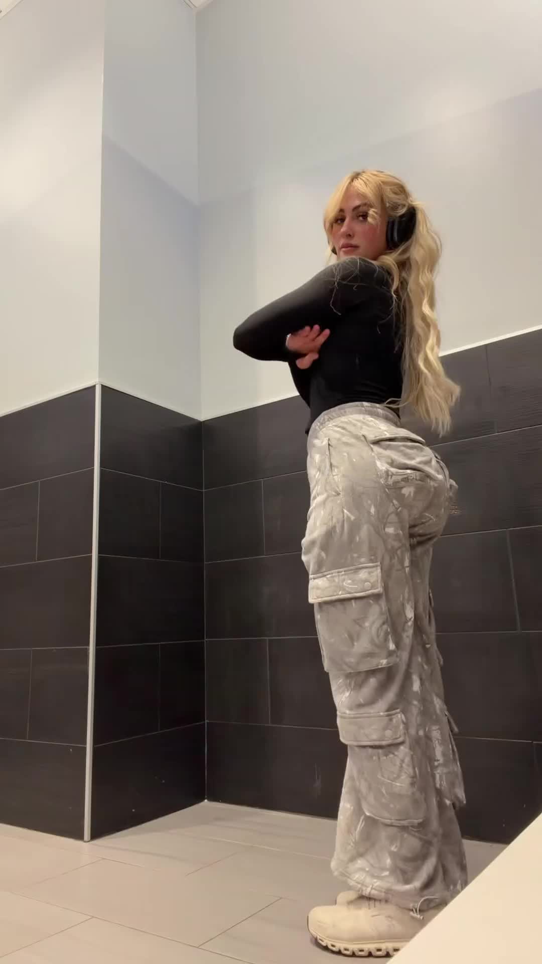 @anxcahgh