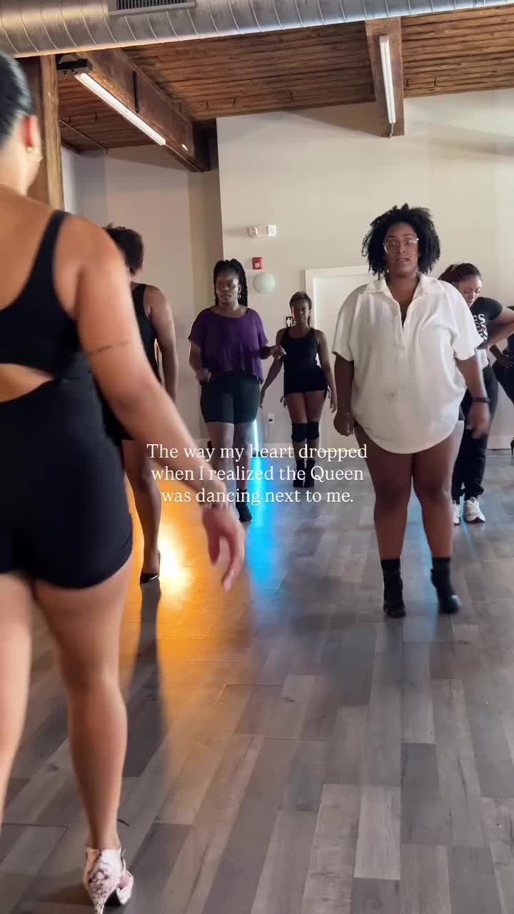 @Universe of Dance 💫