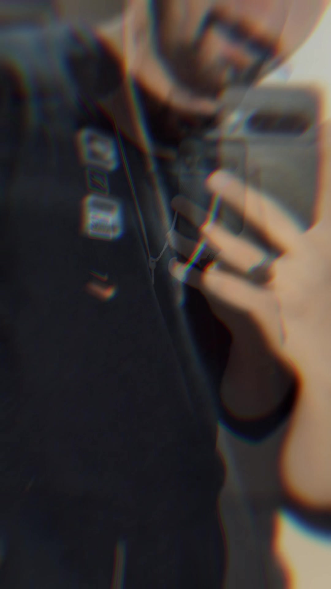 @𝓜𝓸𝓷𝓲 𝓖