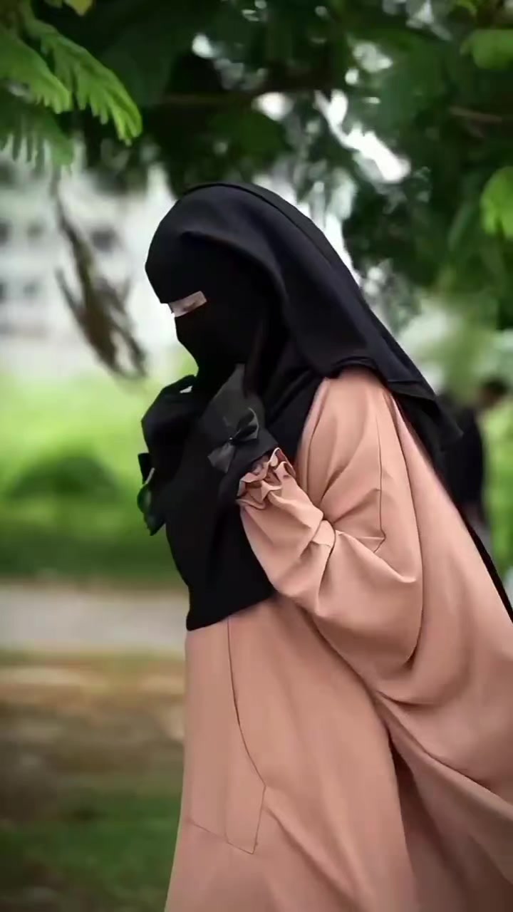@بنت هلل