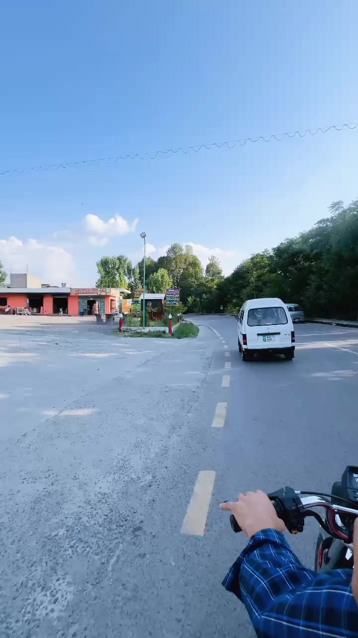 @𝘼𝙬𝙖𝙣𝙯 𝙈𝙤𝙩𝙤𝙧