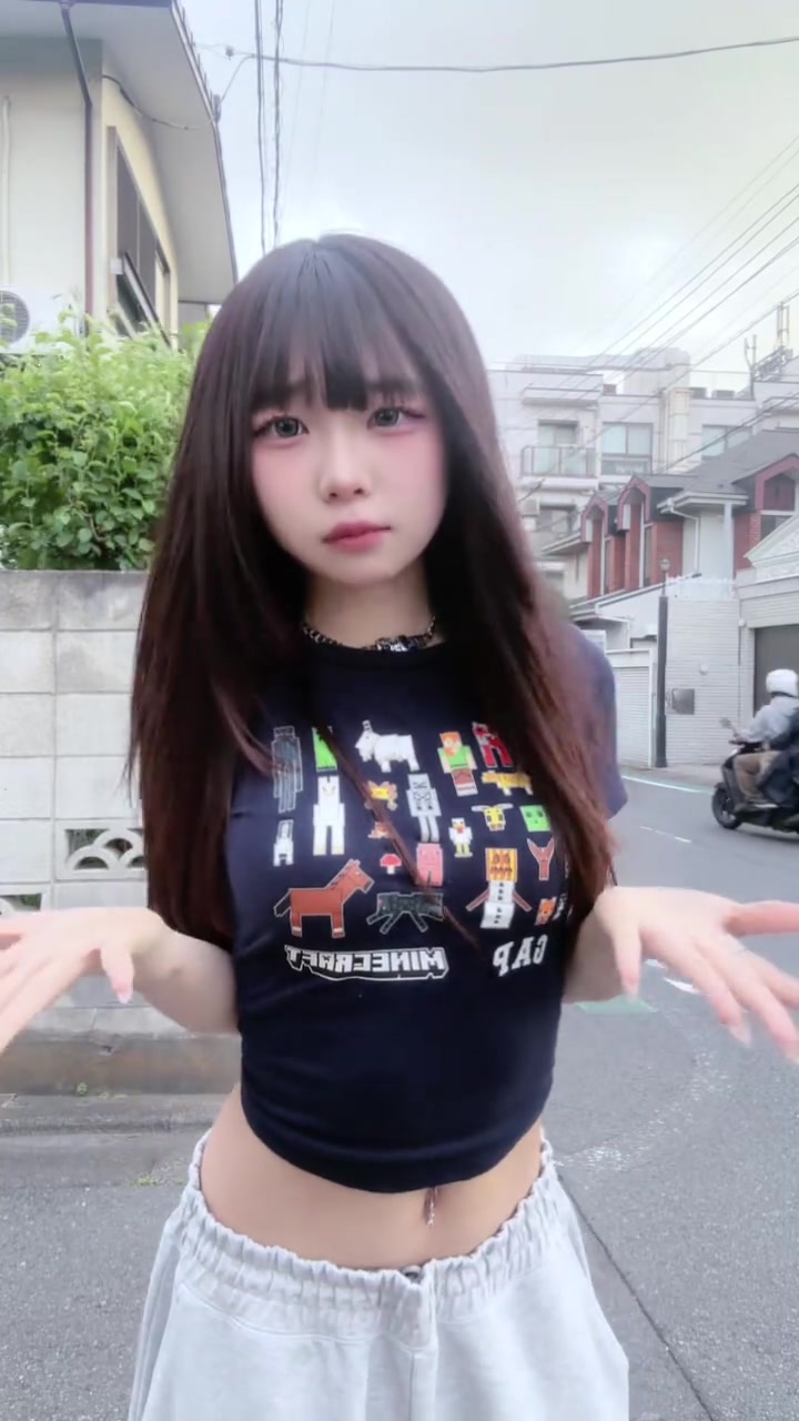 @可愛い子紹介bot
