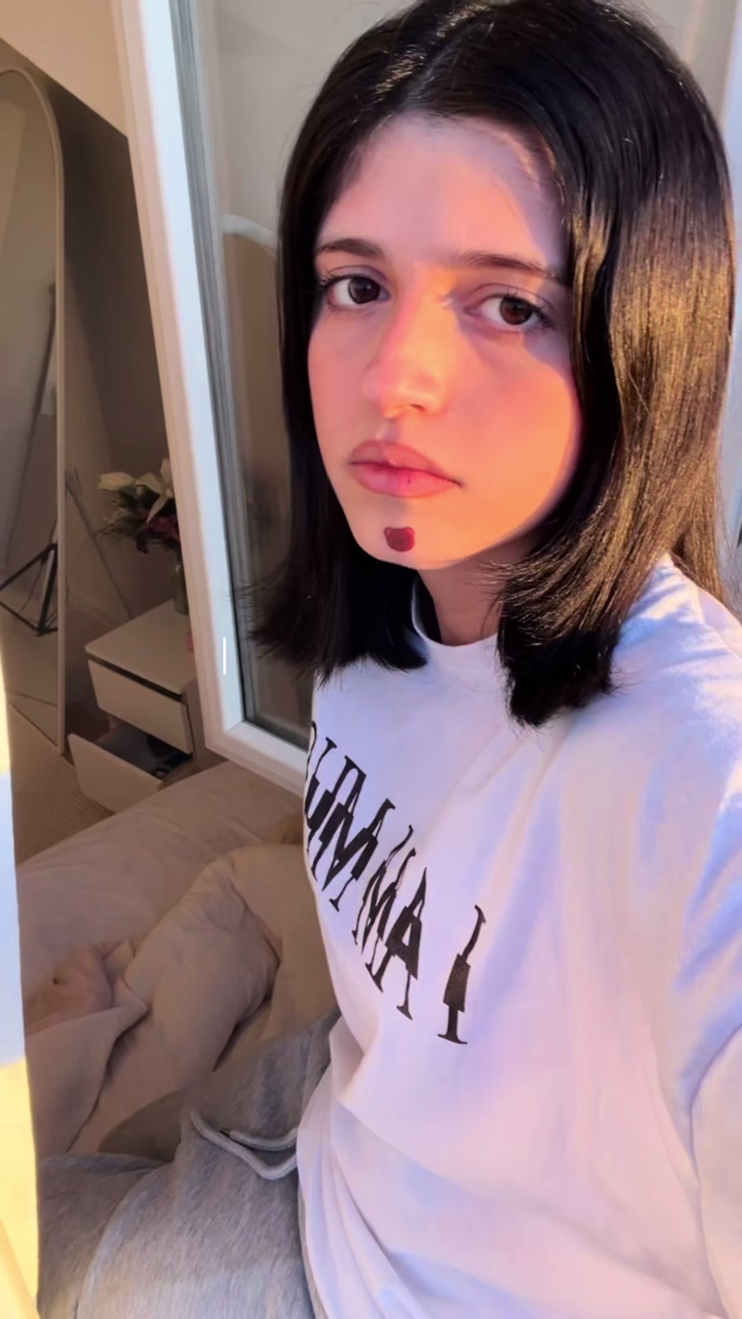 @𝐇𝐞𝐥𝐞𝐧𝐦𝐞𝐦𝐨𝐫𝐢𝐞𝐬