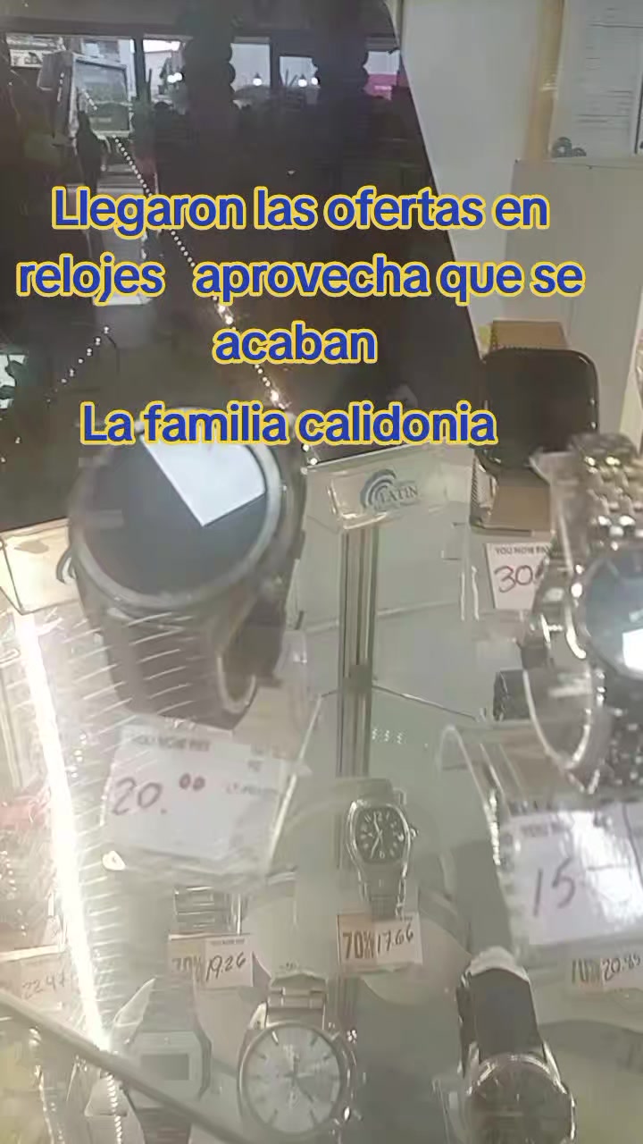 @La Familia Casa de Empe&ntilde;o 🇵🇦