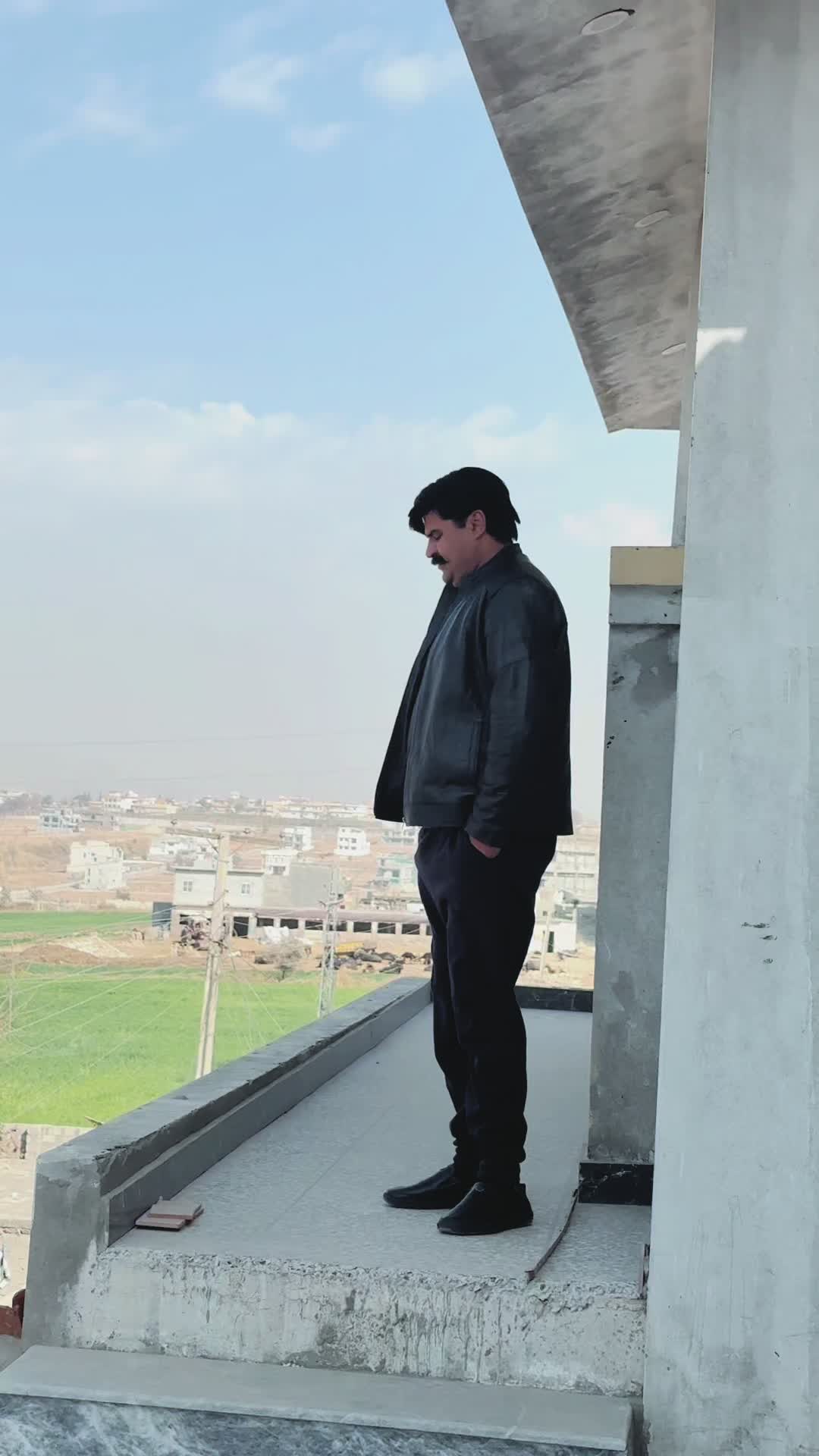 @Khawaja_Naveed_morshad