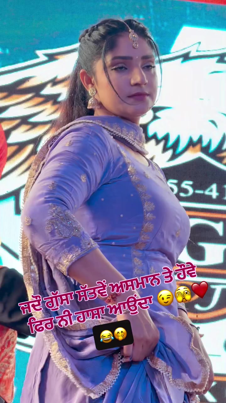 @Aj_Malika011