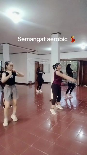 @Nuraerobic
