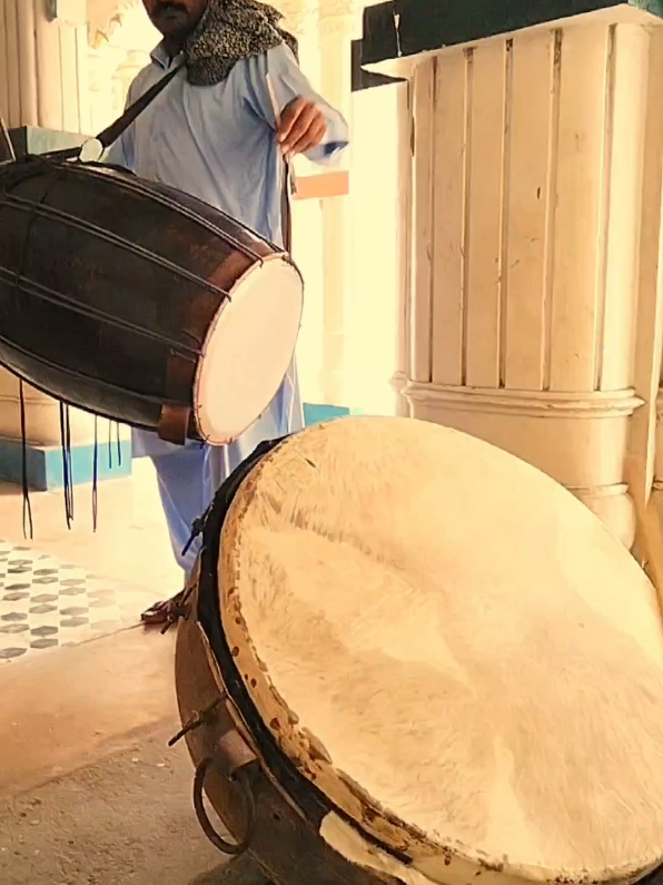 @Dhol De Rang