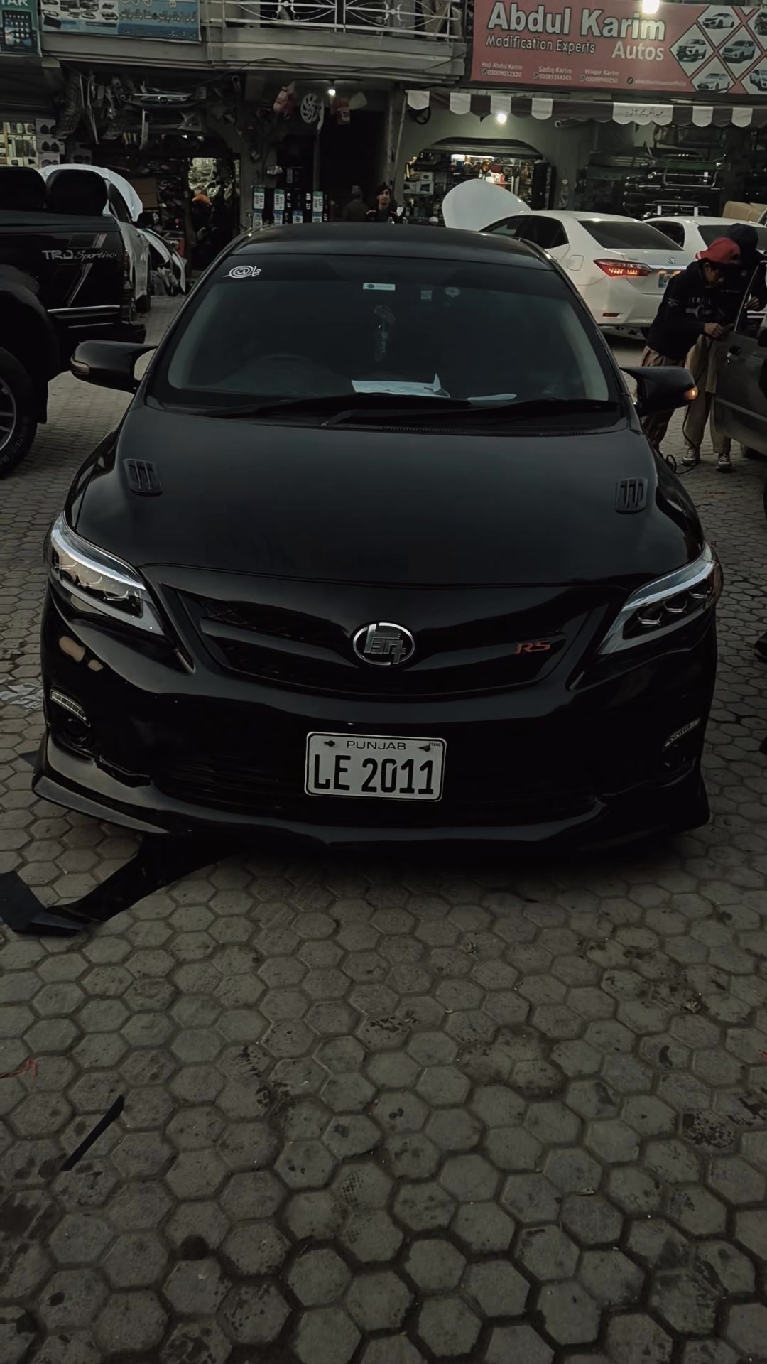 @👑 K H &Lambda; ₩ &Lambda; R 👑 🚘  🏎