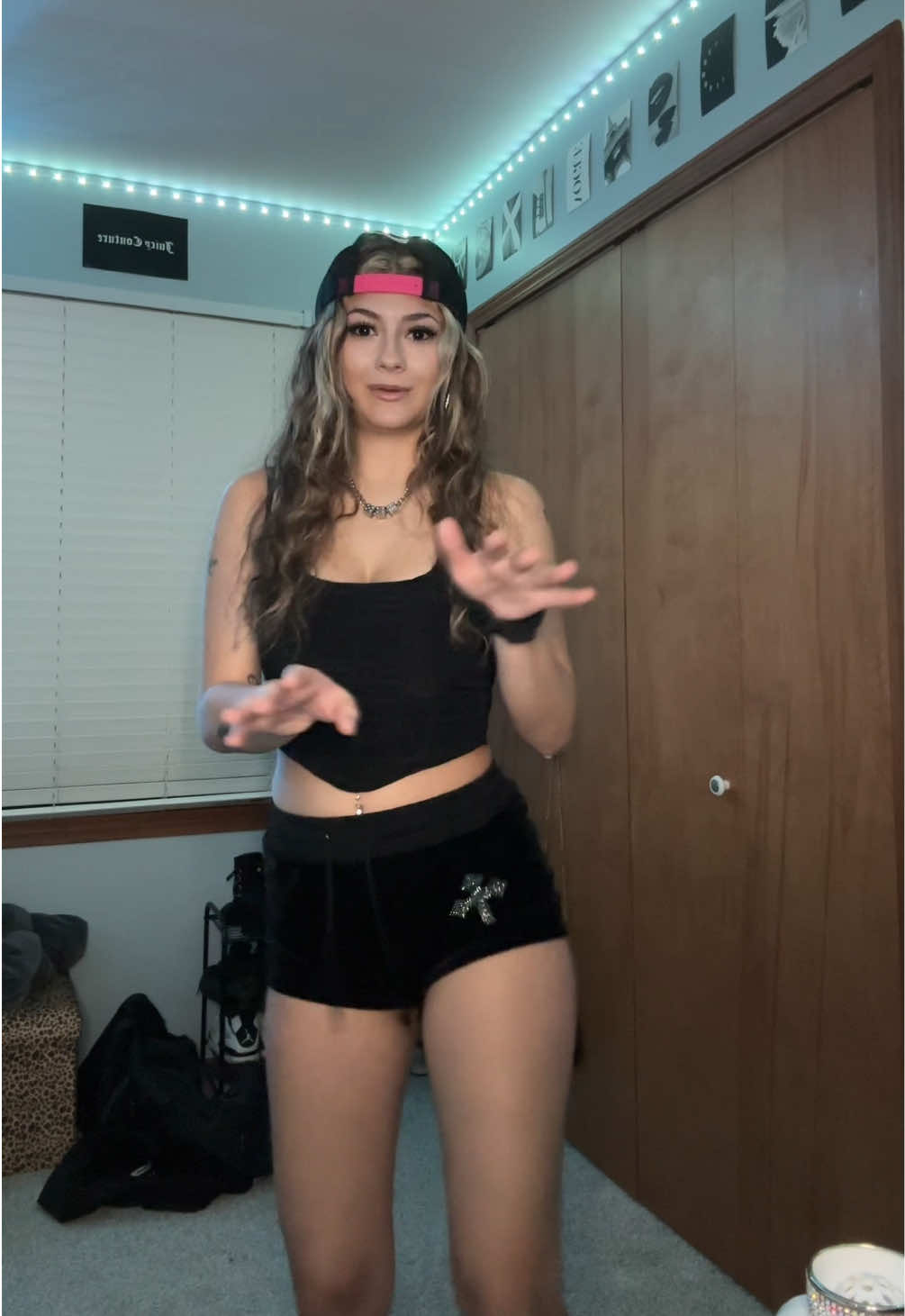 @Zoe