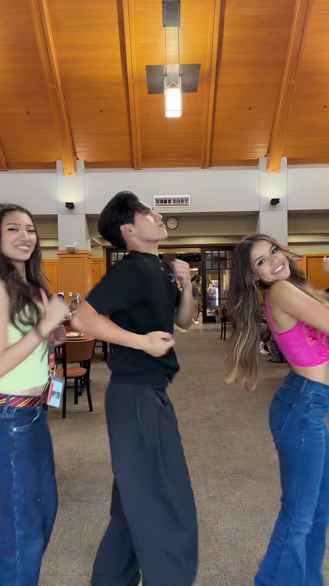@Chloe Marquez