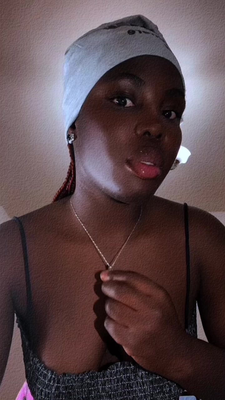 @LADY B OF TIKTOK💙🦋