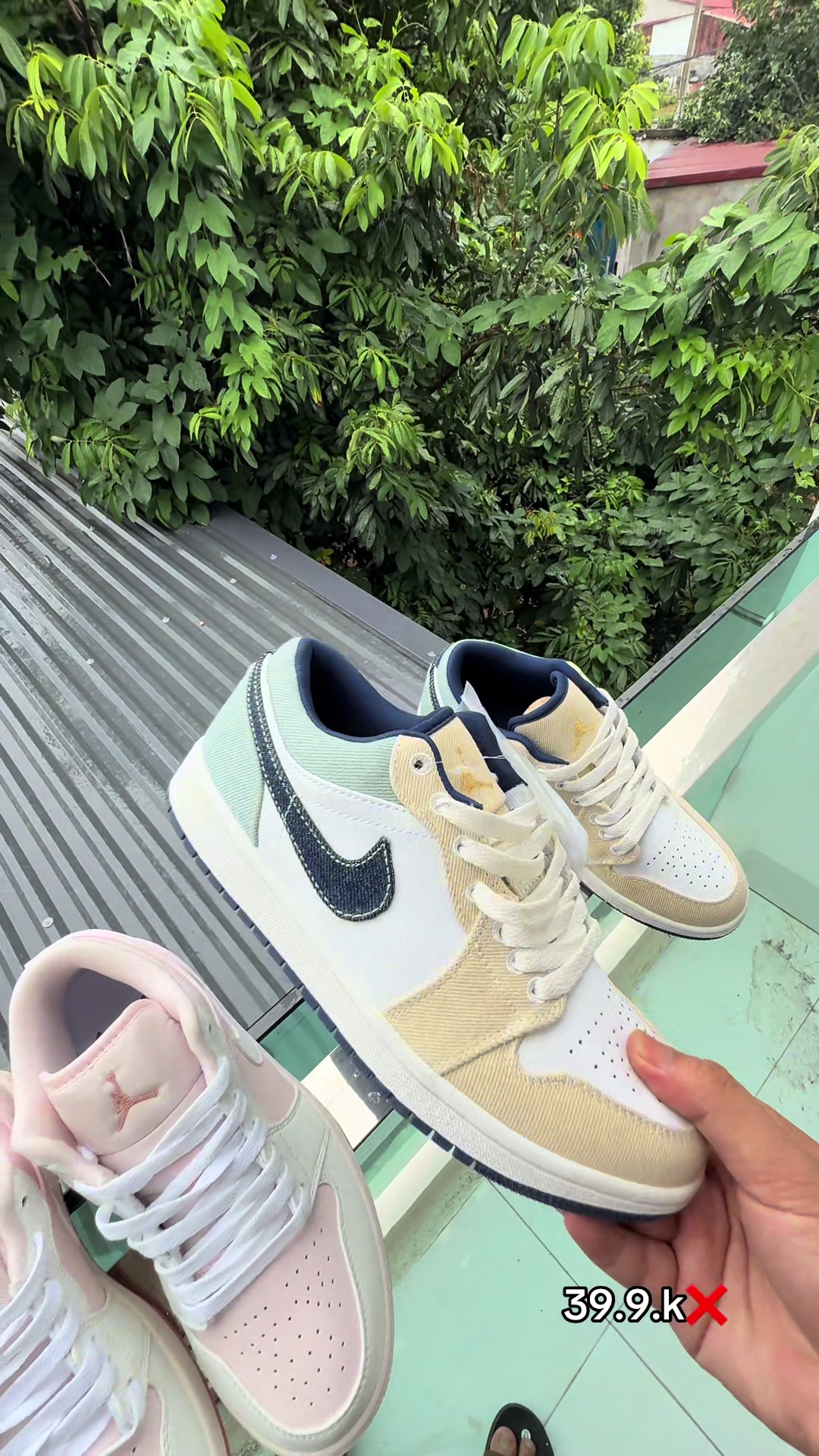 @SneakerLuxury19