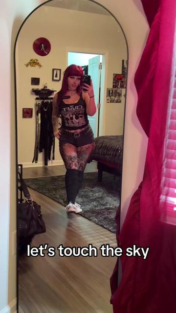 @JaneGothXo