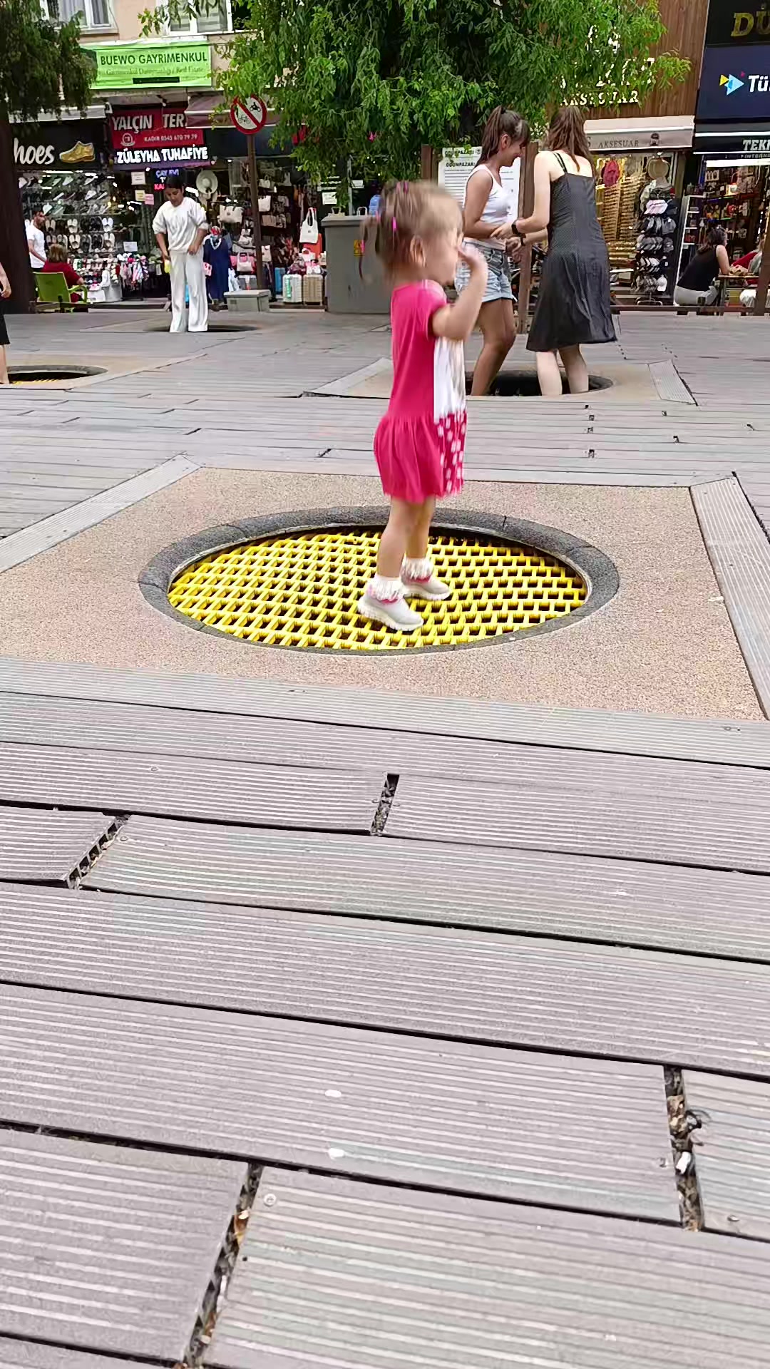 @Samet S&uuml;r&uuml;c&uuml;
