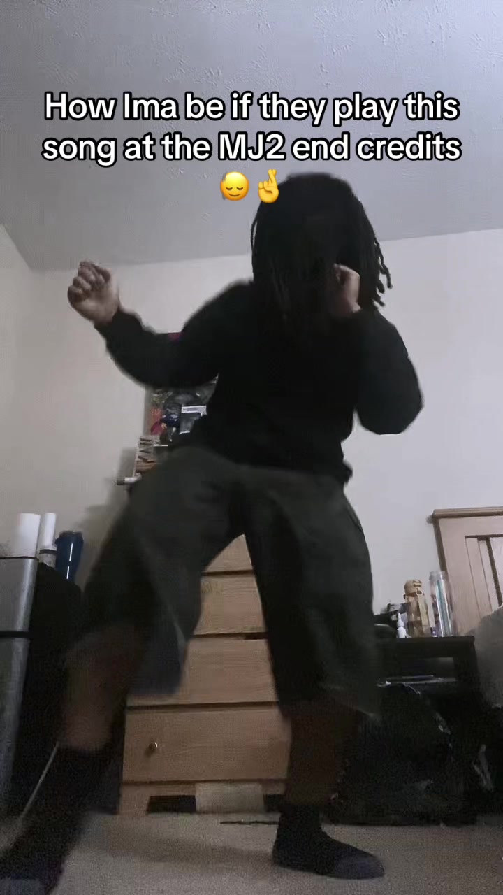 @Ay_Dot