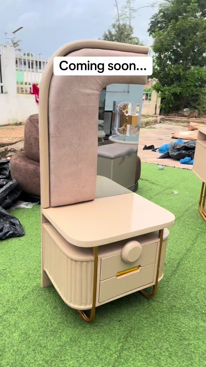 @furniture by pheenat jos