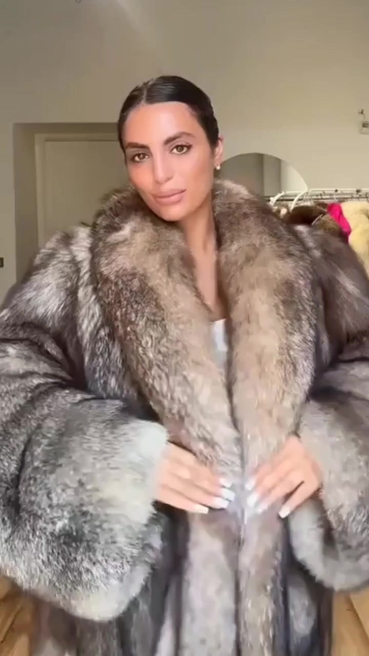 @Fur coat fans