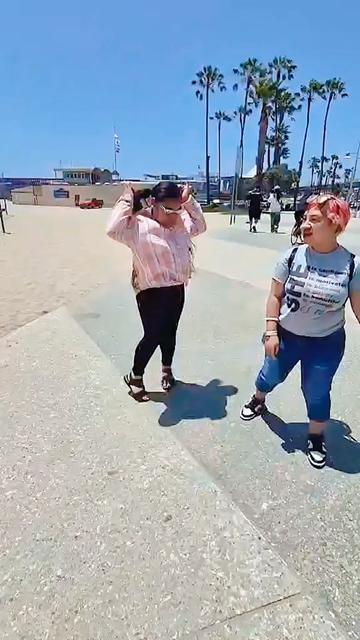 @IVeiki