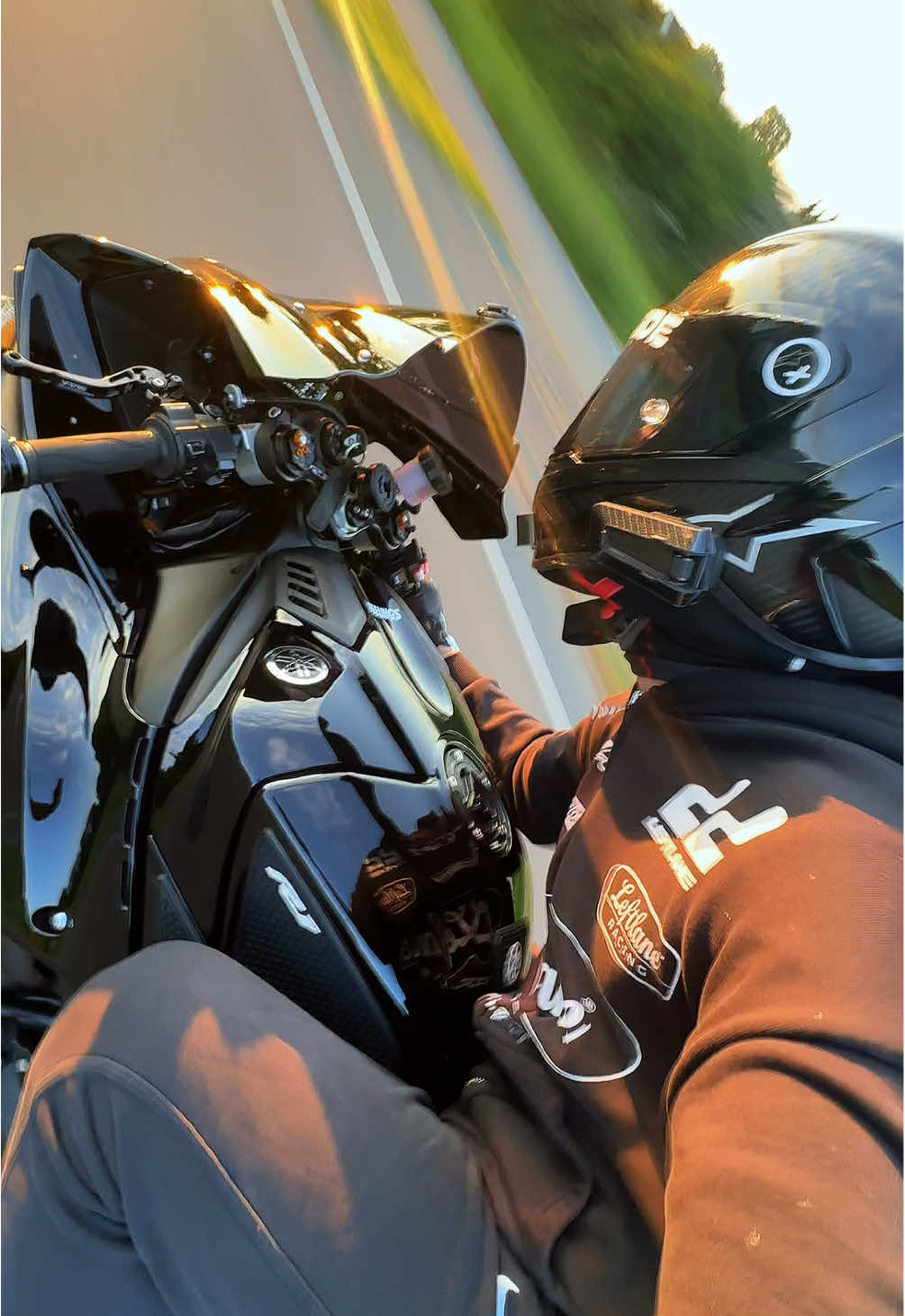 @v4speed