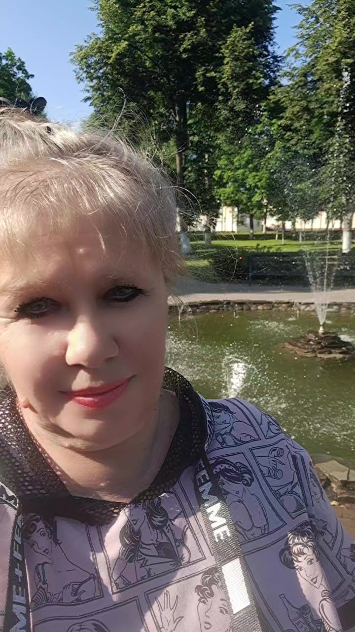 @каролиночка🙂↕️