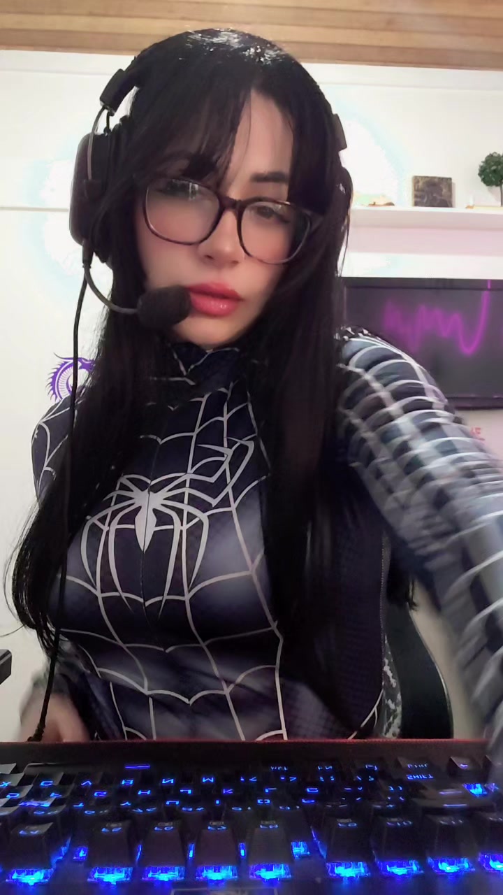 @toxiicmoon