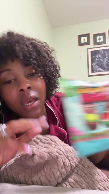 @NaomiB | YT: therealnaomib