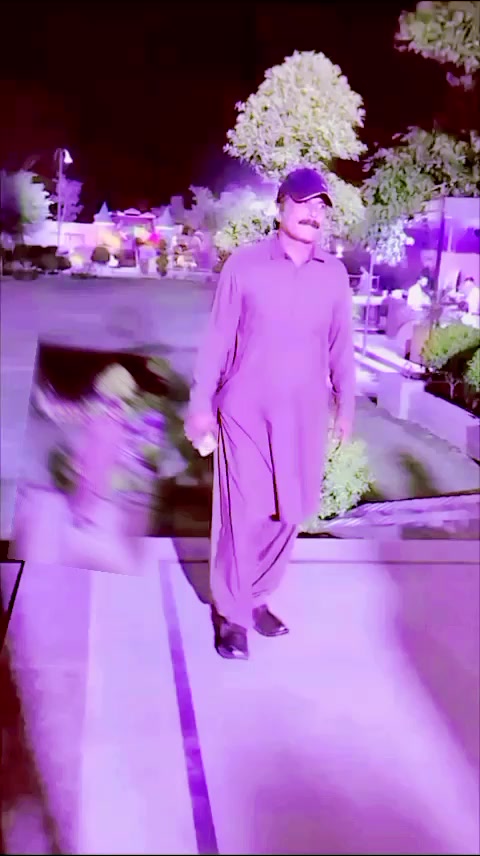 @khan g