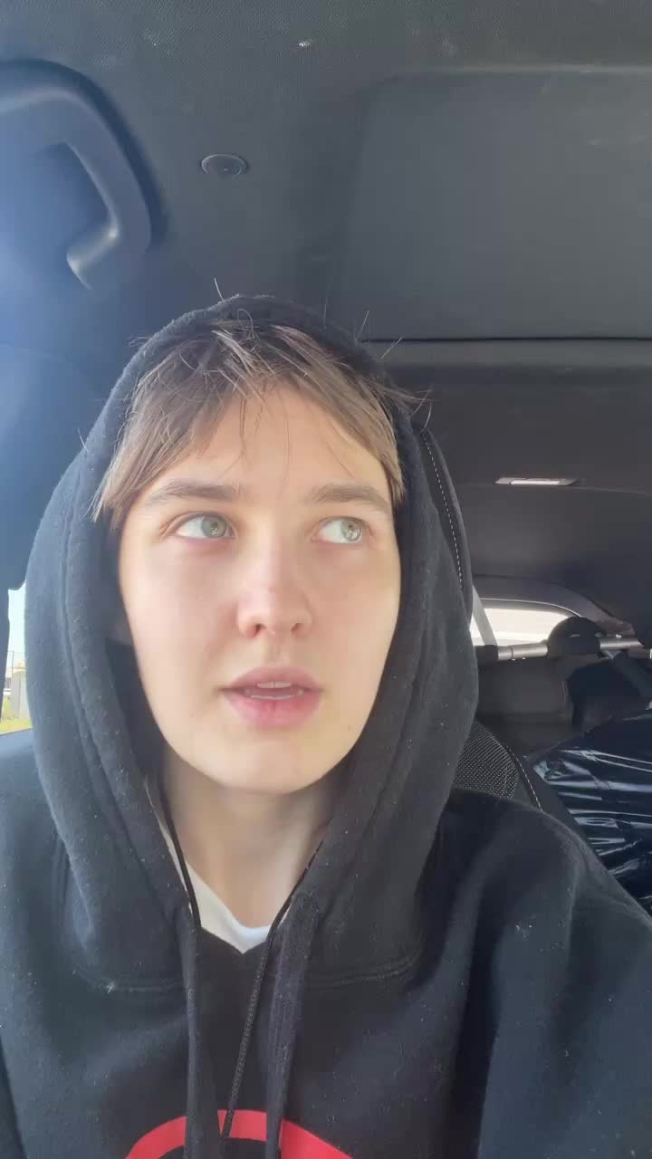 @DoctorWhom