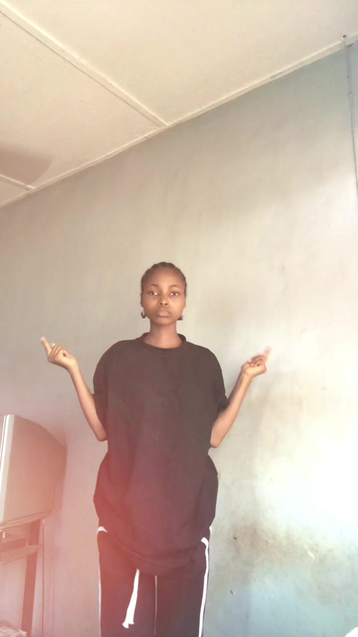 @ꨄ︎🤍✰ Zainab ꨄ︎🤍✰