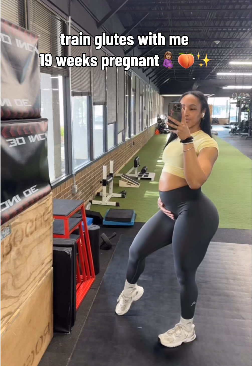 @Aliyiah | Pregnancy & Fitness