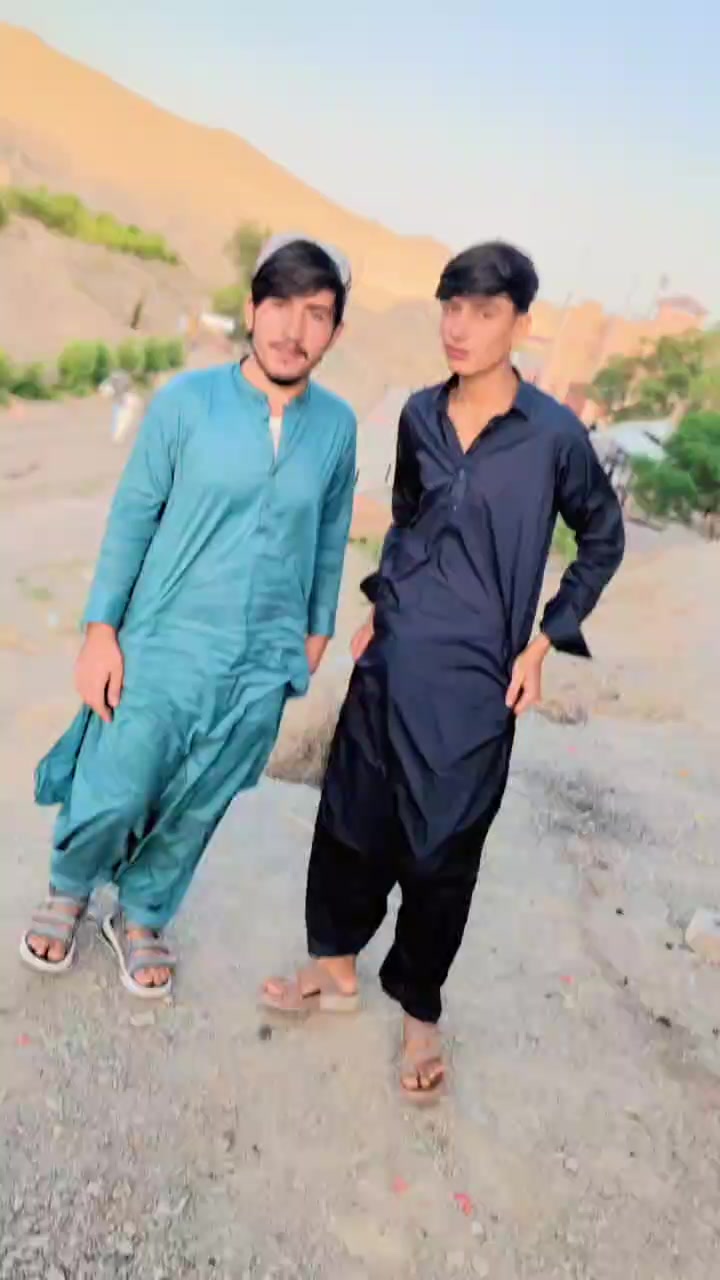 @👑زڑگو💓باچا👑