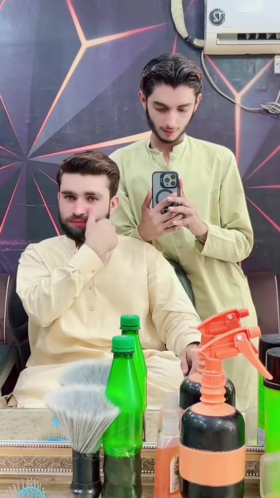 @👑Nawab Latif👑
