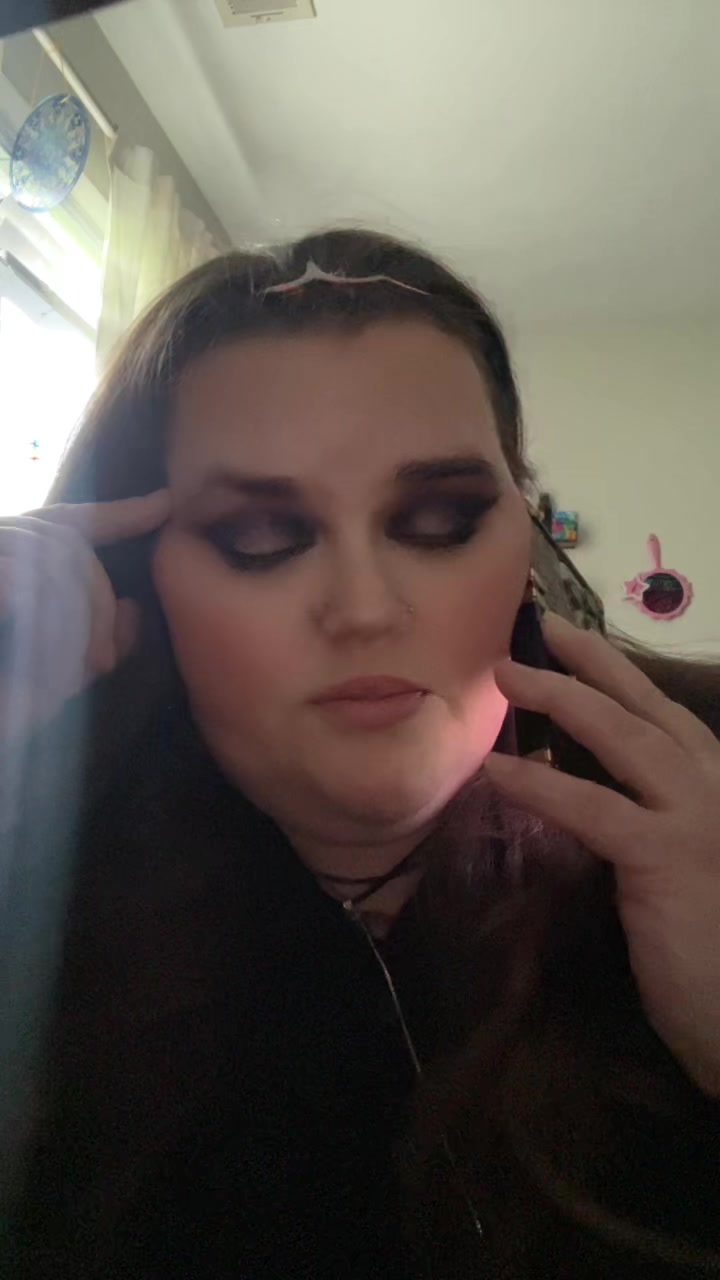 @daytodayrae
